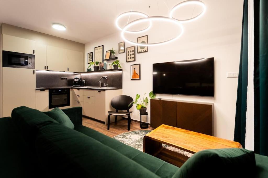 Green Garden Sauna Apartment برنو المظهر الخارجي الصورة
